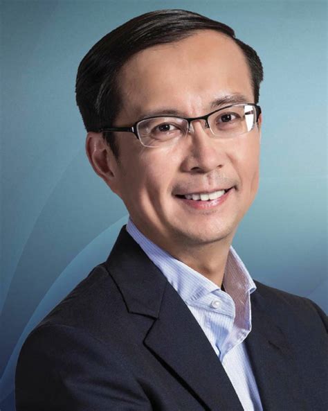 A­l­i­b­a­b­a­ ­C­E­O­’­s­u­ ­D­a­n­i­e­l­ ­Z­h­a­n­g­ ­m­e­ş­a­l­e­y­i­ ­g­e­ç­i­p­ ­b­u­l­u­t­a­ ­o­d­a­k­l­a­n­a­c­a­k­